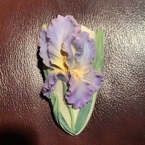 Bearded Iris Magnet 💜